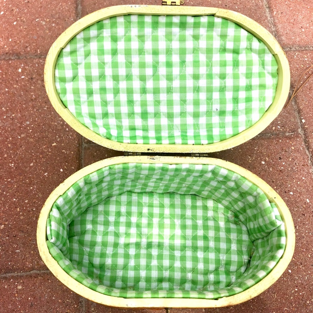 SOLD 1960’s Vintage Wooden Bag Mushroom & Mice - Picture 8 of 8